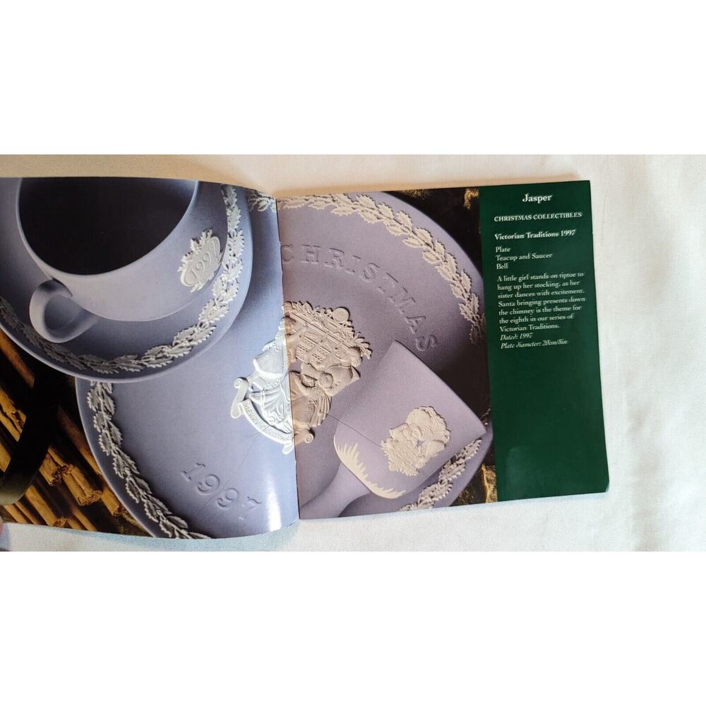 Wedgwood Annuals Collection 1997-1998 Brochure - Picture 5 of 8
